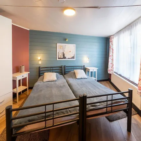 Charming Near ロベールヴィル