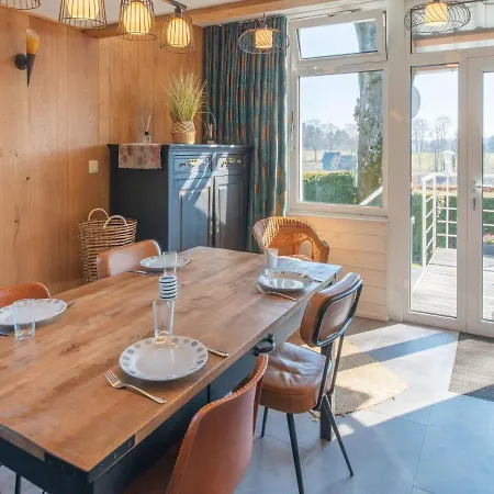 Charming Near Robertville