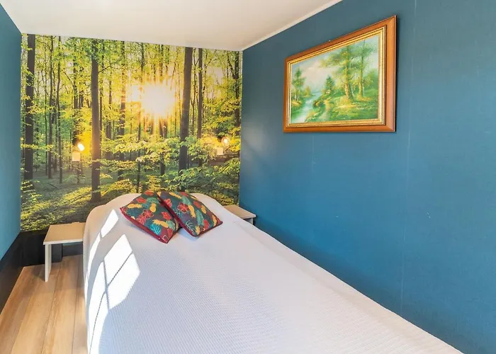 Charming Near Robertville