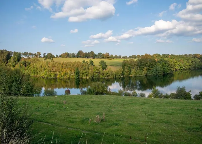 Charming Near * Robertville